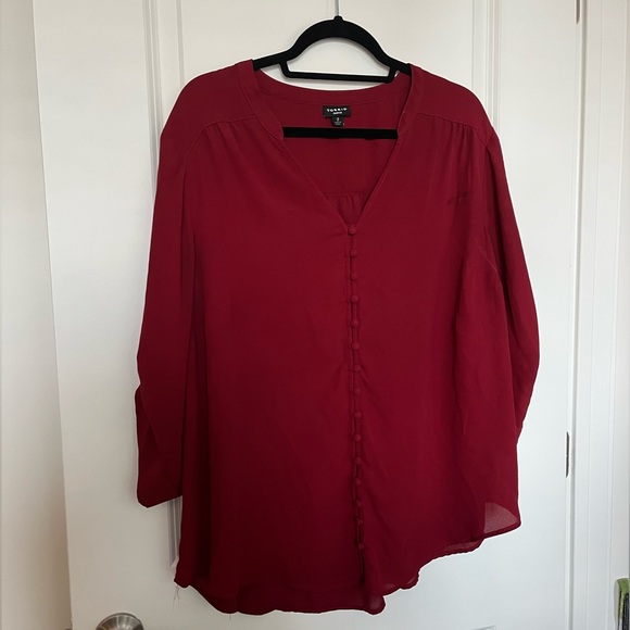 Torrid Harper Red Georgette Button-Loop Blouse - Picture 1 of 4